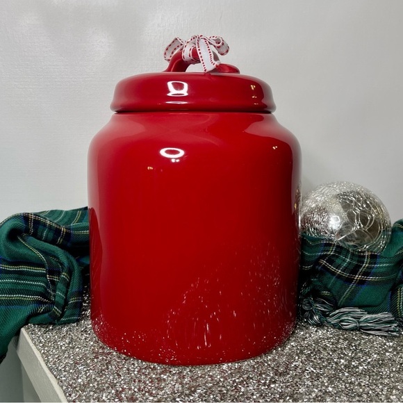 Rae Dunn Holiday Christmas Jingle Bells Cookie Jar Red Ceramic Canister New - Picture 4 of 9